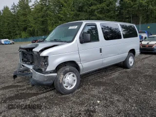 2008 Ford Econoline Passenger XL z VIN 1FBNE31L68DA50413, wystawiony jako Copart lot #57351645 z przebiegiem 101 447 mil mil oraz Szkoda całkowita • Salvage title. Historia ofert i sprzedaży dostępna na DreamBid. Obrazek 1.