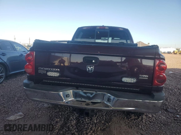 2005 Dodge Dakota Laramie with VIN 1D7HW58NX5S189370, listed as a Copart auction lot 43131135 with 198,988 mi miles and Salvage Title. Bid and sale history available at DreamBid. Image 6.