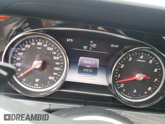 2019 Mercedes-Benz E 450 with VIN WDDZH6JB8KA519917, listed as a Copart auction lot 55764755 with 57,213 mi miles and Clean Title. Bid and sale history available at DreamBid. Image 9.