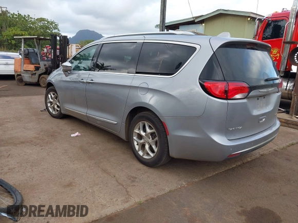 2018 Chrysler Pacifica Limited z VIN 2C4RC1GG5JR320249, wystawiony jako IAAI lot #41992278 z przebiegiem 113 012 mil mil oraz . Historia ofert i sprzedaży dostępna na DreamBid. Obrazek 3.