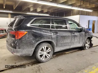 2016 Honda Pilot EX-L with VIN 5FNYF6H72GB048648, listed as a Copart auction lot 45945225 with 116,737 mi miles and Salvage Title. Bid and sale history available at carsss.com. Image 3.