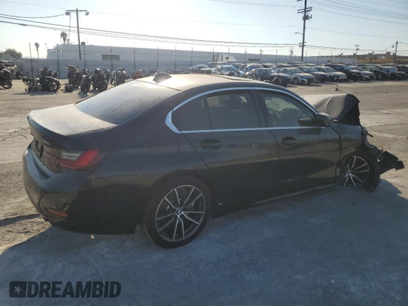 2022 BMW 3 Series 330i with VIN 3MW5R1J04N8C27833, listed as a Copart auction lot 72498634 with 0 mi miles and Salvage Title. Bid and sale history available at carsss.com. Image 3.