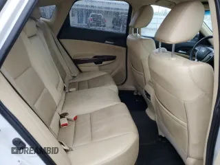 2012 Honda Crosstour EX-L z VIN 5J6TF2H5XCL003184, wystawiony jako Copart lot #56227625 z przebiegiem 206 055 mil mil oraz Szkoda całkowita • Salvage title. Historia ofert i sprzedaży dostępna na DreamBid. Obrazek 10.