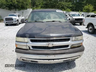 2003 Chevrolet Suburban LT with VIN 3GNEC16Z43G150161, listed as a Copart auction lot 62352354 with 211,614 mi miles and Clean Title. Bid and sale history available at carsss.com. Image 5.