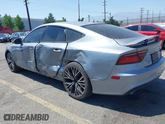 2018 Audi A7 Premium Plus z VIN WAUW3AFC1JN026763, wystawiony jako IAAI lot #42359297 z przebiegiem 108 937 mil mil oraz . Historia ofert i sprzedaży dostępna na DreamBid. Obrazek 3.
