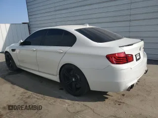 2014 BMW M5 with VIN WBSFV9C54ED097462, listed as a Copart auction lot 70482504 with 76,501 mi miles and Clean Title. Bid and sale history available at carsss.com. Image 2.