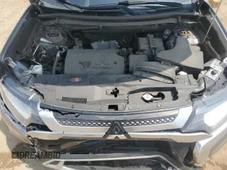 2019 Mitsubishi Outlander SE z VIN JA4AD3A33KZ042531, wystawiony jako Copart lot #59717395 z przebiegiem 125 416 mil mil oraz Szkoda całkowita • Salvage title. Historia ofert i sprzedaży dostępna na DreamBid. Obrazek 11.