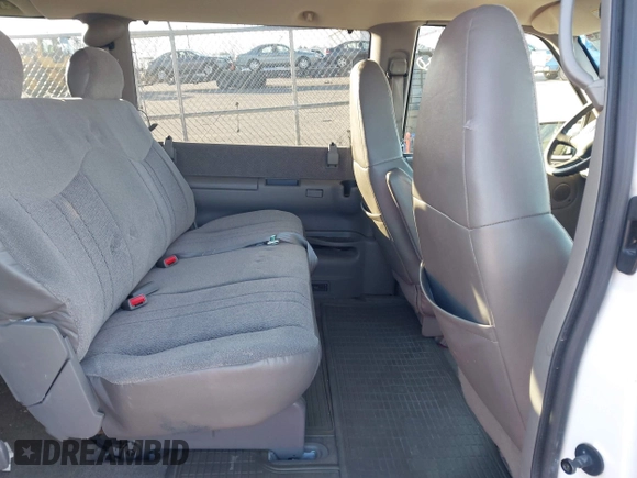 2003 Chevrolet Astro z VIN 1GNEL19X83B148822, wystawiony jako IAAI lot #41630380 z przebiegiem 169 498 mil mil oraz . Historia ofert i sprzedaży dostępna na DreamBid. Obrazek 8.