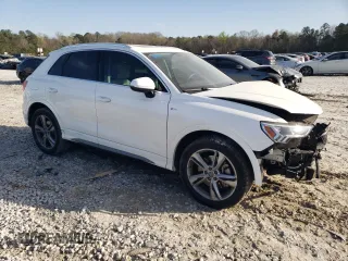 2020 Audi Q3 S line Prestige with VIN WA1FECF31L1120851, listed as a Copart auction lot 43015763 with 10,048 mi miles. Bid and sale history available at carsss.com. Image 4.