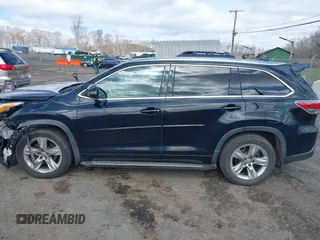2015 Toyota Highlander Limited with VIN 5TDDKRFH6FS175940, listed as a IAAI auction lot 41933412 with 195,127 mi miles and . Bid and sale history available at DreamBid. Image 14.
