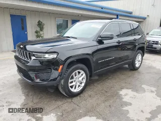 2025 Jeep Grand Cherokee Laredo with VIN 1C4RJHAG1SC278728, listed as a Copart auction lot 45920395 with 3,850 mi miles and Salvage Title. Bid and sale history available at DreamBid. Image 1.