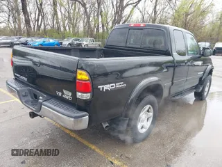 2000 Toyota Tundra Limited with VIN 5TBBT481XYS093180, listed as a IAAI auction lot 41949428 with 317,841 mi miles and . Bid and sale history available at DreamBid. Image 4.