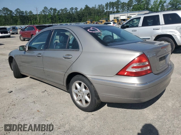 2004 Mercedes-Benz C 240 with VIN WDBRF61J64A547255, listed as a Copart auction lot 57028165 with 201,109 mi miles and Salvage title. Bid and sale history available at DreamBid. Image 2.