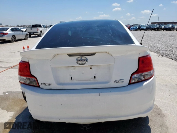 2013 Scion tC z VIN JTKJF5C78D3064325, wystawiony jako Copart lot #53845325 z przebiegiem 169 420 mil mil oraz Szkoda całkowita • Salvage title. Historia ofert i sprzedaży dostępna na DreamBid. Obrazek 6.