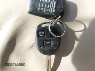 2006 Lexus RX 400h with VIN JTJHW31U962006748, listed as a IAAI auction lot 42654250 with 262,469 mi miles and . Bid and sale history available at DreamBid. Image 11.