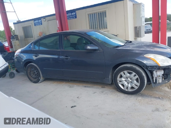 2010 Nissan Altima 2.5 S with VIN 1N4AL2AP0AN546343, listed as a IAAI auction lot 41537670 with 192,164 mi miles. Bid and sale history available at carsss.com. Image 13.