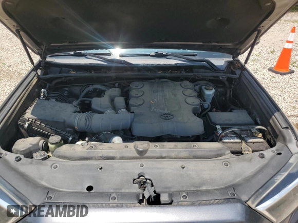2017 Toyota 4Runner SR5 with VIN JTEZU5JR2H5159828, listed as a Copart auction lot 62342605 with 101,982 mi miles and Salvage title. Bid and sale history available at DreamBid. Image 11.