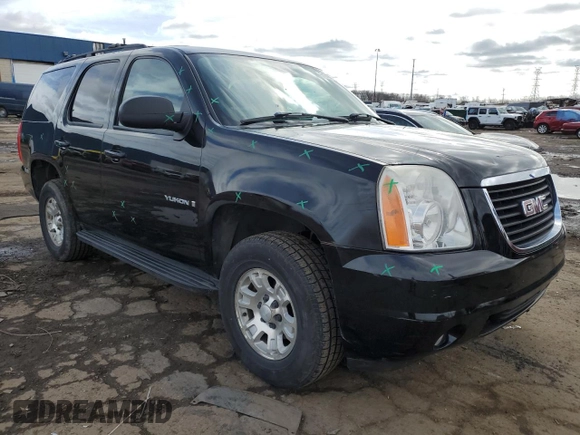 2008 GMC Yukon SLT w/4SB with VIN 1GKFK130X8J126141, listed as a Copart auction lot 51048855 with 174,072 mi miles and Salvage Title. Bid and sale history available at carsss.com. Image 4.
