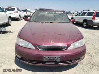 1997 Lexus ES 300 Luxury Sport Sdn with VIN JT8BF22G0V0030408, listed as a Copart auction lot 66811844 with 185,314 mi miles and Salvage Title. Bid and sale history available at carsss.com. Image 5.