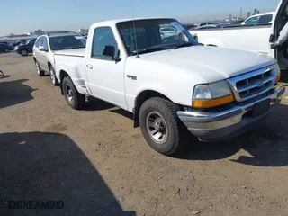 1998 Ford Ranger XL with VIN 1FTYR10C9WPA53384, listed as a IAAI auction lot 41860859 with 157,050 mi miles. Bid and sale history available at carsss.com. Image 1.