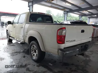 2004 Toyota Tundra SR5 with VIN 5TBET34104S449501, listed as a IAAI auction lot 42193999 with 278,818 mi miles and . Bid and sale history available at DreamBid. Image 3.