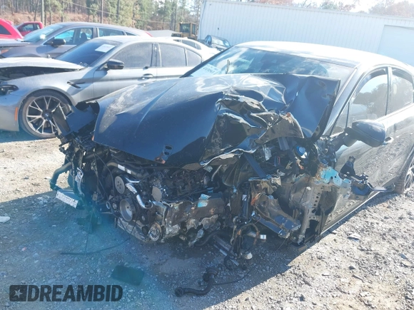 2024 Porsche Cayenne z VIN WP1BA2AYXRDA54884, wystawiony jako IAAI lot #41030563 z przebiegiem Nie podano mil oraz . Historia ofert i sprzedaży dostępna na DreamBid. Obrazek 6.