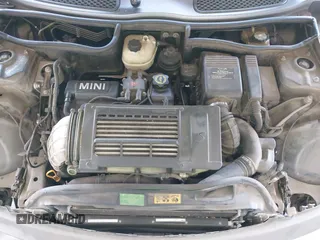 2004 MINI Hardtop S z VIN WMWRE33474TD80161, wystawiony jako IAAI lot #42585952 z przebiegiem 132 158 mil mil oraz . Historia ofert i sprzedaży dostępna na DreamBid. Obrazek 10.