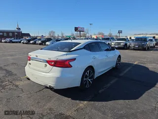 2018 Nissan Maxima SV with VIN 1N4AA6AP2JC371232, listed as a Copart auction lot 47116685 with 142,441 mi miles and Clean Title. Bid and sale history available at carsss.com. Image 4.