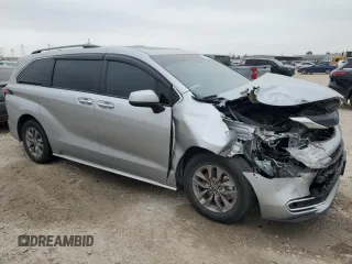 2022 Toyota Sienna XLE with VIN 5TDYRKEC5NS123868, listed as a Copart auction lot 50550835 with 37,350 mi miles and Salvage Title. Bid and sale history available at DreamBid. Image 4.