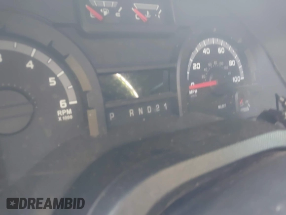 2013 Ford Econoline Passenger XL с VIN 1FBSS3BL2DDA76608, выставлен на аукционе IAAI как лот 41393919 с пробегом Не указан миль и . История ставок и продаж доступна на DreamBid. Изображение 14.