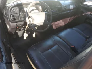 2001 Dodge 1500 Work Special z VIN 1B7HC16X61S294319, wystawiony jako Copart lot #47917905 z przebiegiem 158 118 mil mil oraz Szkoda całkowita • Salvage title. Historia ofert i sprzedaży dostępna na DreamBid. Obrazek 8.