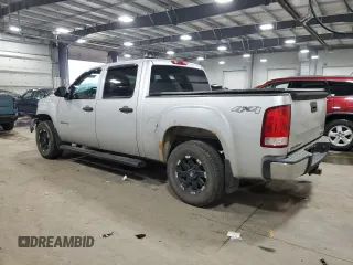 2012 GMC Sierra 1500 with VIN 3GTP2TE79CG282008, listed as a Copart auction lot 41584725 with 207,208 mi miles and Salvage Title. Bid and sale history available at DreamBid. Image 2.
