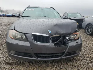 2007 BMW 3 Series 328xi z VIN WBAVT73577FZ36151, wystawiony jako Copart lot #86855984 z przebiegiem Nie podano mil oraz Szkoda całkowita • Salvage title. Historia ofert i sprzedaży dostępna na DreamBid. Obrazek 5.