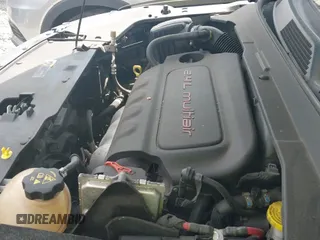 2018 Jeep Compass Latitude with VIN 3C4NJDBB4JT148116, listed as a IAAI auction lot 43050663 with 103,907 mi miles and . Bid and sale history available at DreamBid. Image 19.