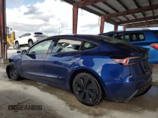 2025 Tesla Model 3 Long Range with VIN 5YJ3E1EA8SF903698, listed as a Copart auction lot 47737195 with 3,513 mi miles and Salvage Title. Bid and sale history available at carsss.com. Image 2.