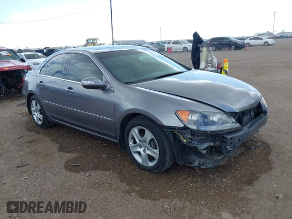 2008 Acura RL Tech Pkg with VIN JH4KB16638C003424, listed as a IAAI auction lot 41657001 with 81,612 mi miles. Bid and sale history available at carsss.com. Image 1.