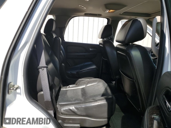 2011 GMC Yukon Denali with VIN 1GKS2EEF1BR121720, listed as a Copart auction lot 47296805 with 291,412 mi miles and Salvage Title. Bid and sale history available at carsss.com. Image 11.
