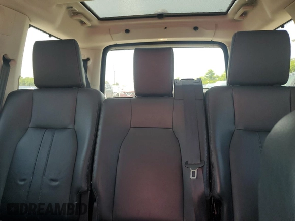 2015 Land Rover LR4 HSE с VIN SALAG2V65FA776662, выставлен на аукционе Copart как лот 59210775 с пробегом 84 640 миль миль и Чистый • Clean title. История ставок и продаж доступна на DreamBid. Изображение 10.