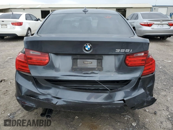 2013 BMW 3 Series 328i z VIN WBA3A5C59DF352539, wystawiony jako Copart lot #55279645 z przebiegiem 119 870 mil mil oraz Czysty tytuł • Clean title. Historia ofert i sprzedaży dostępna na DreamBid. Obrazek 6.