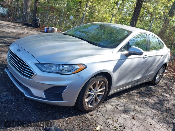 2019 Ford Fusion SE with VIN 3FA6P0HD0KR192915, listed as a IAAI auction lot 41980996 with 128,336 mi miles. Bid and sale history available at carsss.com. Image 18.