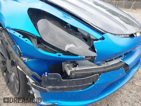 2021 Tesla Model Y Performance z VIN 5YJYGDEF8MF209819, wystawiony jako IAAI lot #41757009 z przebiegiem 37 685 mil mil oraz . Historia ofert i sprzedaży dostępna na DreamBid. Obrazek 19.