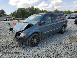2005 Chrysler Town & Country Touring z VIN 2C4GP54L05R524614, wystawiony jako Copart lot #54941575 z przebiegiem 300 918 mil mil oraz Szkoda całkowita • Salvage title. Historia ofert i sprzedaży dostępna na DreamBid. Obrazek 1.