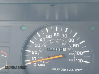1987 Toyota Pickup с VIN JT5RN75U1G0009955, выставлен на аукционе IAAI как лот 42009064 с пробегом 120 221 миль миль и . История ставок и продаж доступна на DreamBid. Изображение 7.