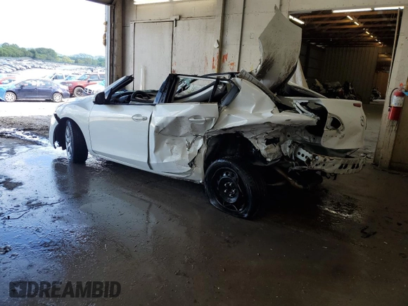 2010 Mazda 3 i Sport z VIN JM1BL1SF0A1339120, wystawiony jako Copart lot #57704395 z przebiegiem Nie podano mil oraz Szkoda całkowita • Salvage title. Historia ofert i sprzedaży dostępna na DreamBid. Obrazek 2.