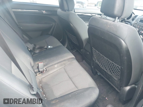 2013 Kia Sorento LX with VIN 5XYKT3A1XDG394440, listed as a IAAI auction lot 42544263 with 207,333 mi miles and . Bid and sale history available at DreamBid. Image 8.