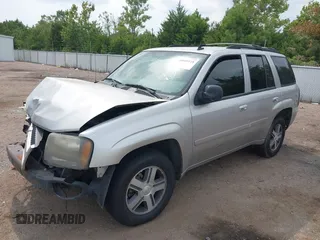 2006 Chevrolet TrailBlazer LS with VIN 1GNDS13S062360615, listed as a IAAI auction lot 40089118 with 207,436 mi miles and . Bid and sale history available at DreamBid. Image 2.
