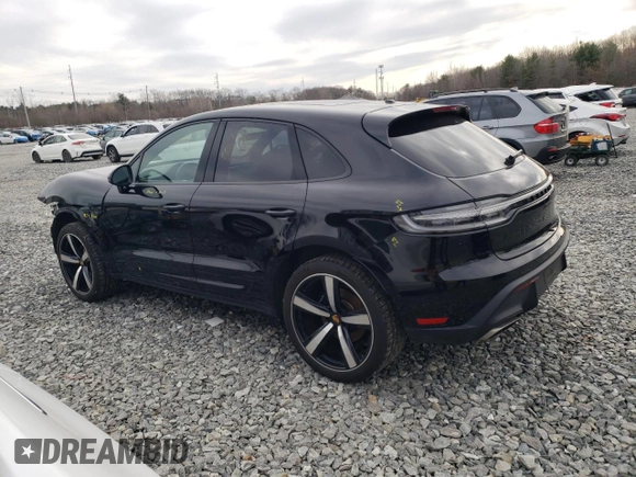 2022 Porsche Macan with VIN WP1AA2A51NLB00488, listed as a Copart auction lot 48550365 with 37,110 mi miles and Salvage Title. Bid and sale history available at carsss.com. Image 2.