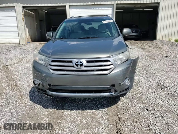 2012 Toyota Highlander Limited with VIN 5TDDK3EHXCS116447, listed as a Copart auction lot 57588265 with 152,799 mi miles and Salvage title. Bid and sale history available at DreamBid. Image 14.