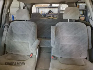 2002 Honda Odyssey EX z VIN 5FNRL18622B049511, wystawiony jako Copart lot #55265485 z przebiegiem 208 693 mil mil oraz Czysty tytuł • Clean title. Historia ofert i sprzedaży dostępna na DreamBid. Obrazek 10.