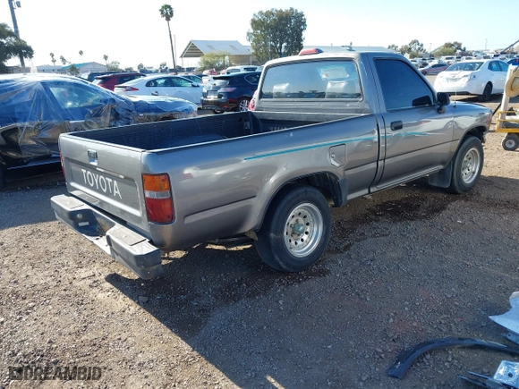 1994 Toyota 2WD Pickups with VIN 4TARN81A2RZ157385, listed as a IAAI auction lot 41999184 with 237,085 mi miles. Bid and sale history available at carsss.com. Image 4.